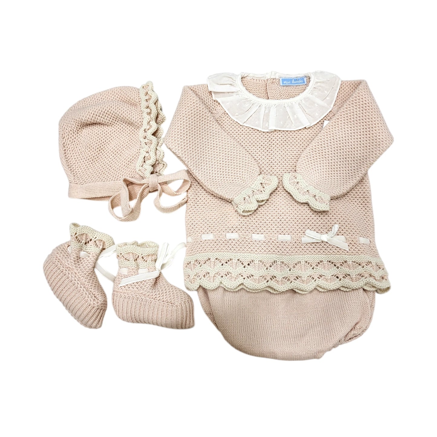 Conjunto de 4 piezas jubón, culotte, capota y patucos altos "Cobijar"