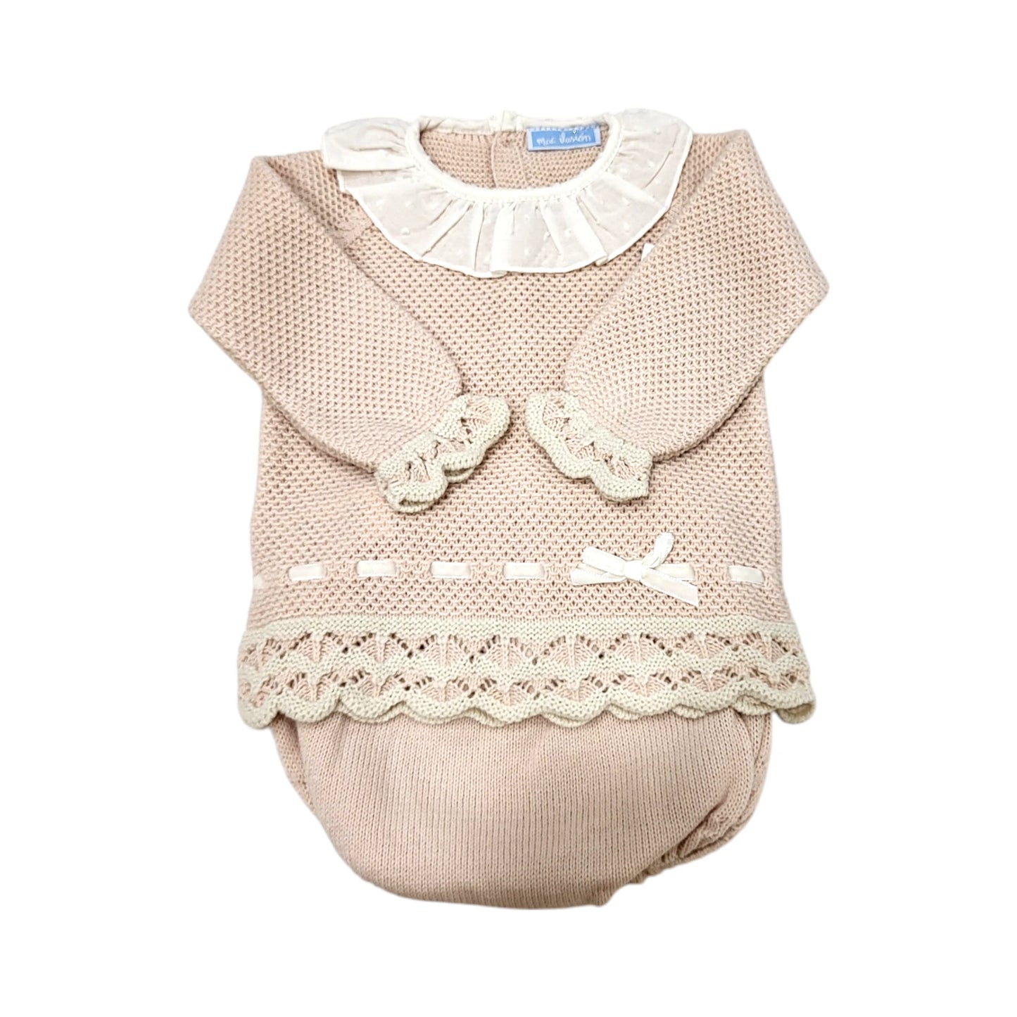Conjunto de 4 piezas jubón, culotte, capota y patucos altos "Cobijar"